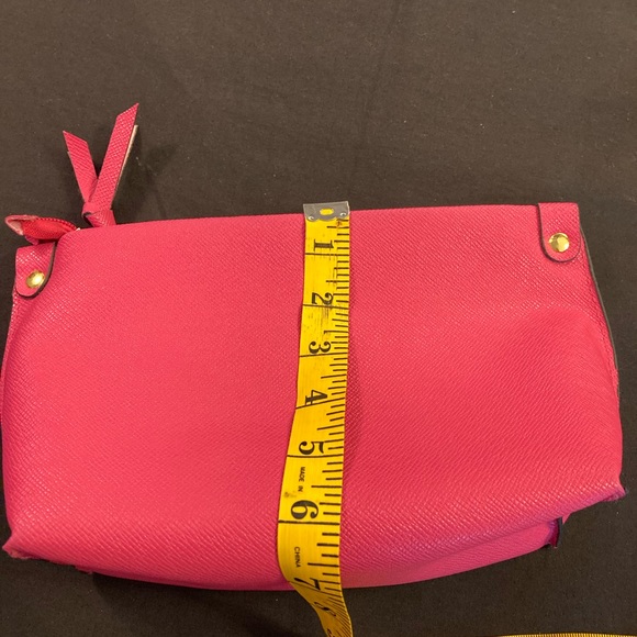 Macy's bright pink zippered makeup bag. - Picture 4 of 7
